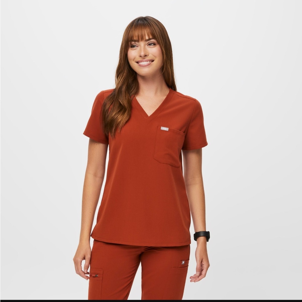 Figs Auburn Scrub Set
